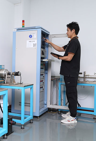 Compare stepper vs integrated motion suppliers